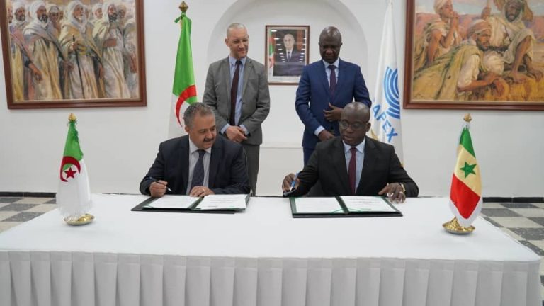 Signature du Mémorandum d'entente entre le CICES et la SAFEX